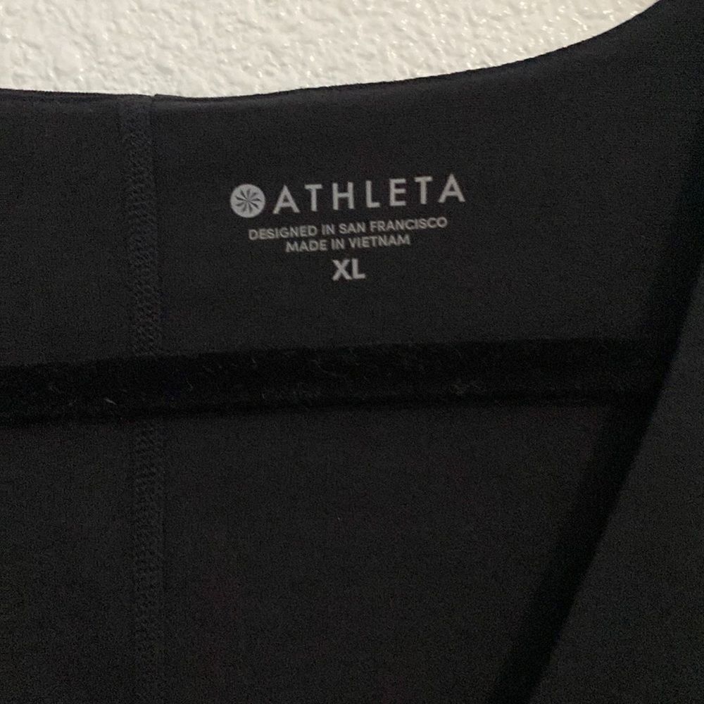 Athleta- Black tank with high rise back detail- Size XL - Picture 2 of 6